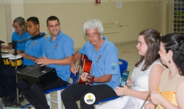 APAE lan&ccedil;a o 11&ordm; Leil&atilde;o Uni&atilde;o de For&ccedil;as - Um lance de amor