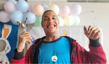Que maravilha poder celebrar a P&aacute;scoa com nossos usu&aacute;rios da Unidade Referenciada e Centro Dia com Depend&ecirc;ncia! 