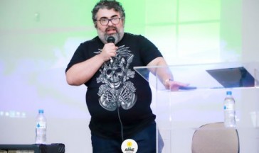 APAE Franca realizou palestra sobre preven&ccedil;&atilde;o &agrave;s defici&ecirc;ncias com m&eacute;dico geneticista