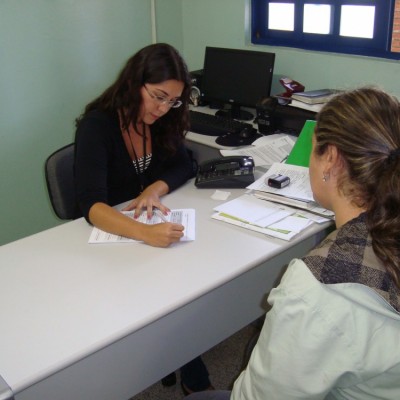 Oferta de atendimento psicossocial para as fam&iacute;lias 